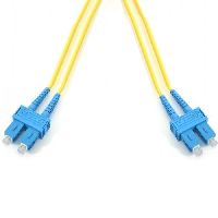 Ekivalan COZOM4DCDC 3,00 Ekivalan LWL Patchkabel 50/125 �m, OM4-Faser,